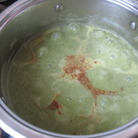 Krok 3 - Kremowa zupa brokułowa foto