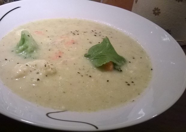 Fotografia przedstawiająca Kremowa zupa warzywna