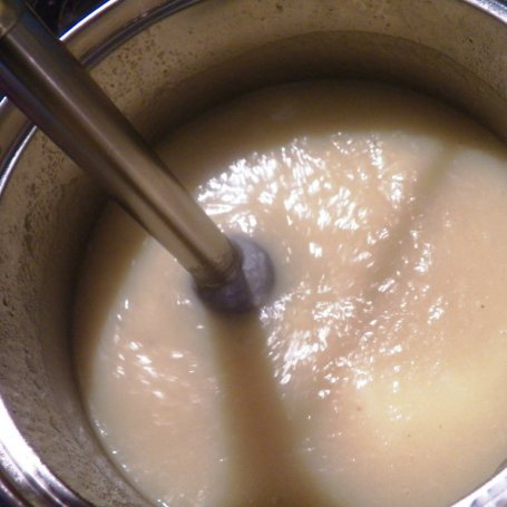 Krok 6 - Kremowa zupa z białych szparagów foto