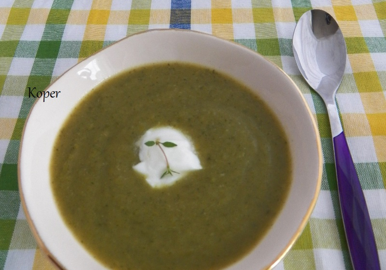 Kremowa zupa z cukinii foto