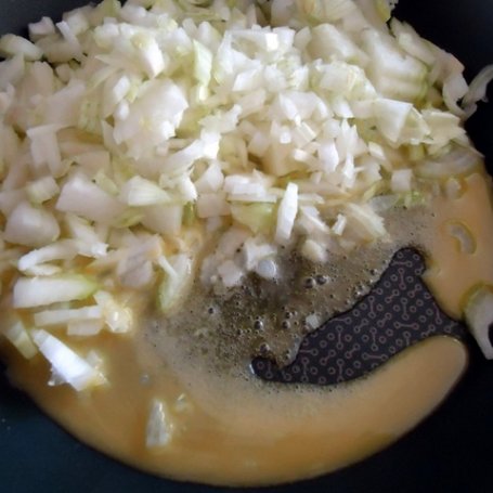 Krok 1 - Kremowa zupa z leśnych grzybów foto
