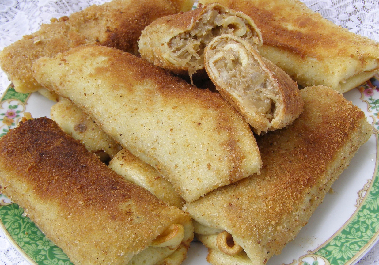 krokiety z kurkumą i z kapustą z pieczarkami  w nucie garam masala... foto