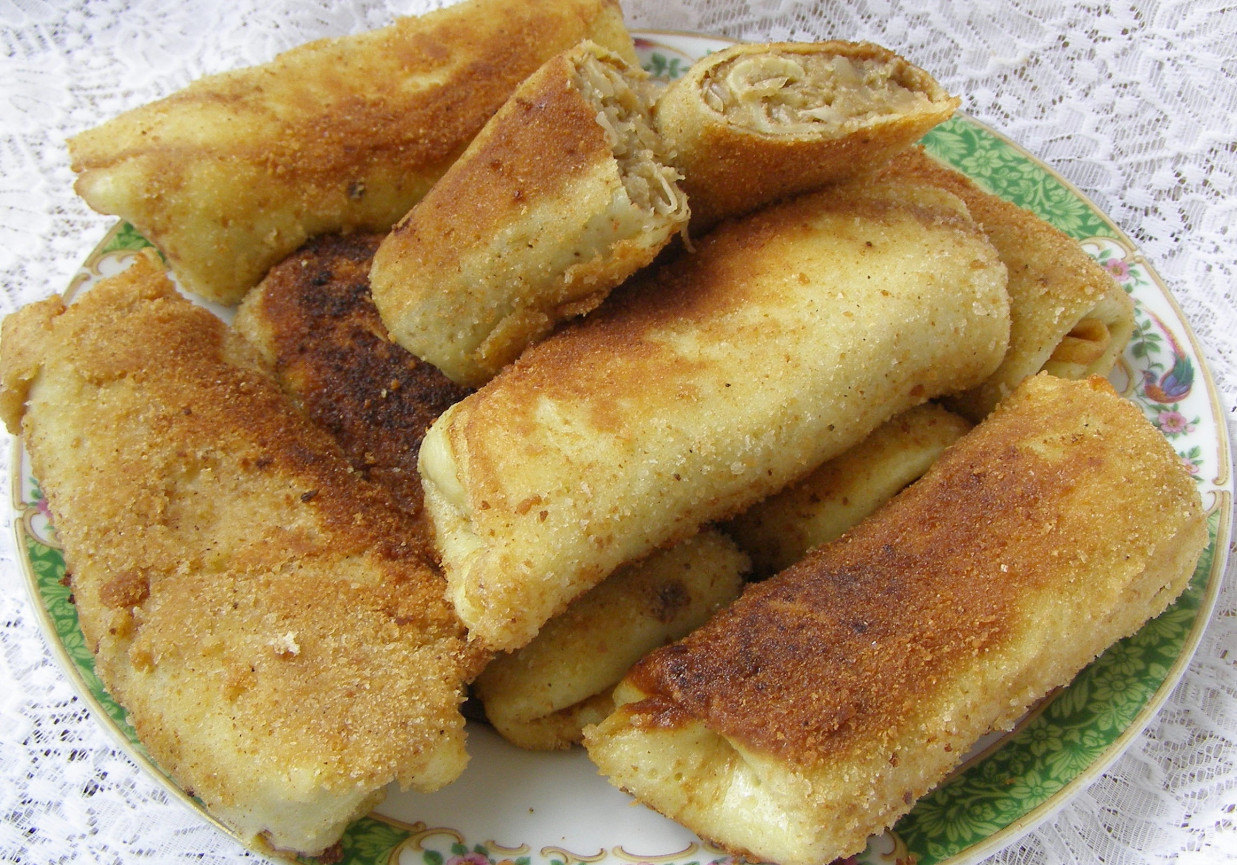 krokiety z kurkumą i z kapustą z pieczarkami  w nucie garam masala... foto
