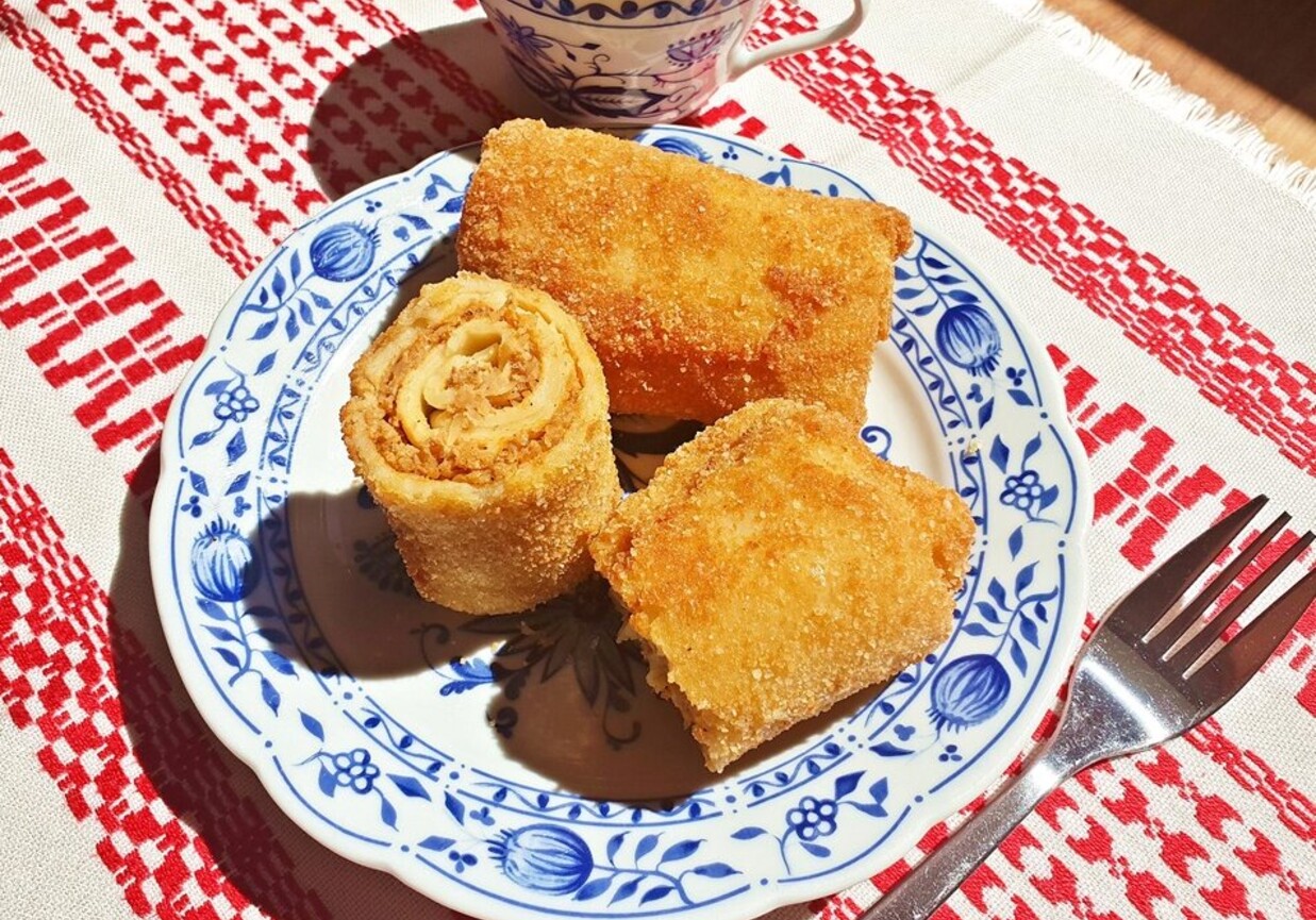 Krokiety z mięsem i kapustą foto