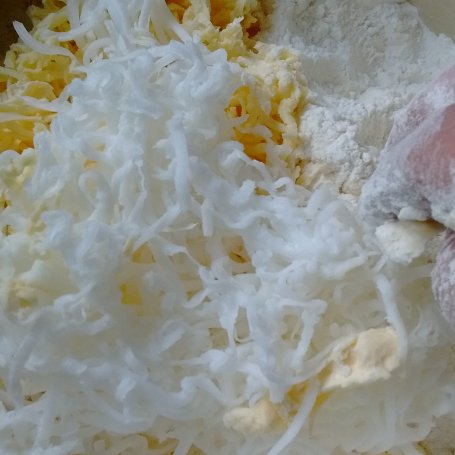 Krok 2 - Kruche ciasto z rabarbarem foto