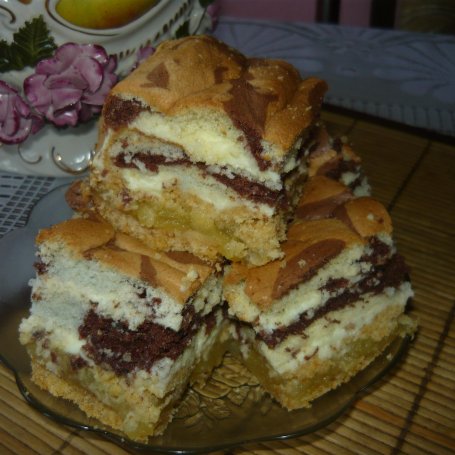 Krok 5 - Krucho-biszkoptowe ciasto przekładane foto