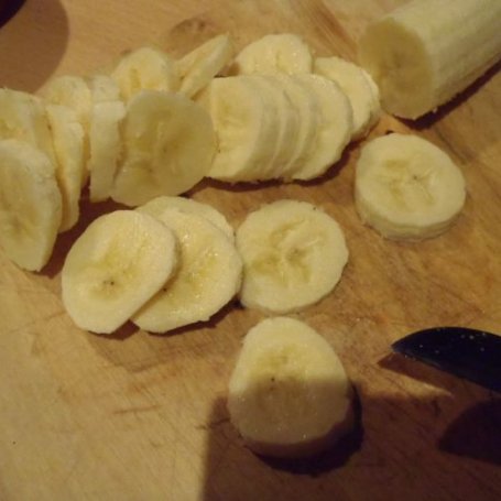 Krok 3 - Kruszonka z rabarbarem i bananem foto