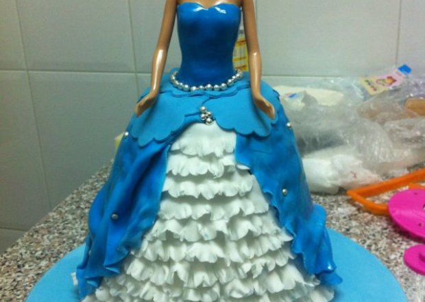 Fotografia przedstawiająca Księżniczka - tort w stylu angielskim