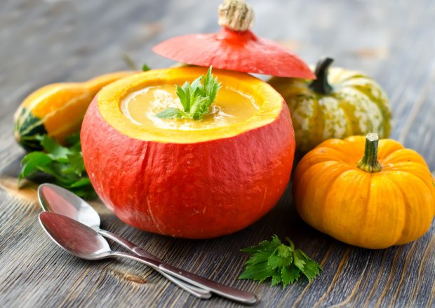 Kuchnia w kolorach jesieni foto