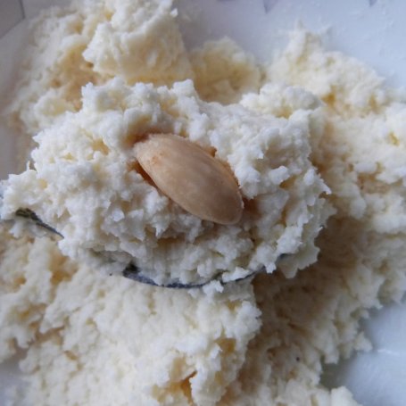 Krok 4 - Kuleczki kokosowe foto