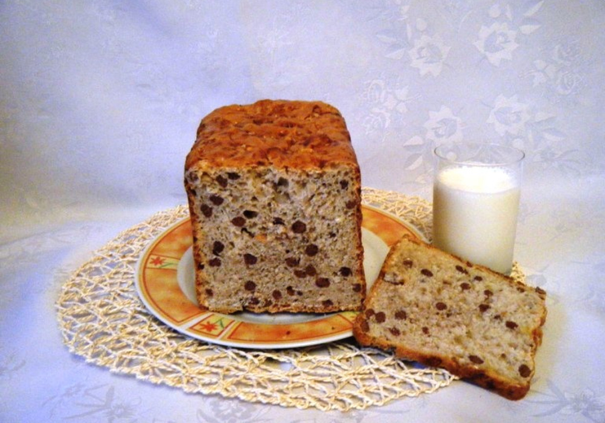 „Kulecznik”-chleb dla niejadka z wypiekacza do chleba foto