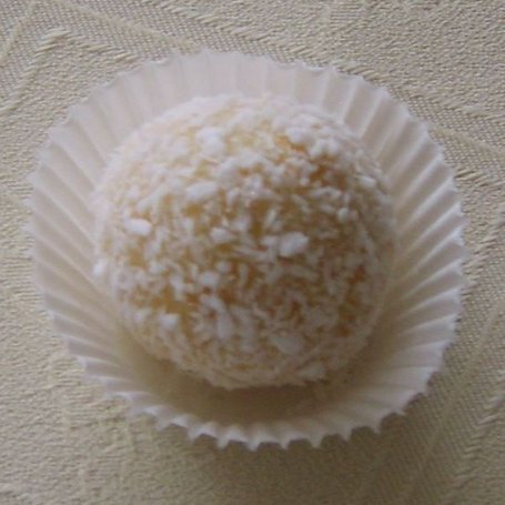 Krok 3 - kulki jak rafaello foto