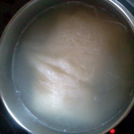 Krok 1 - Kulki ryżowe smażone w bułce tartej foto
