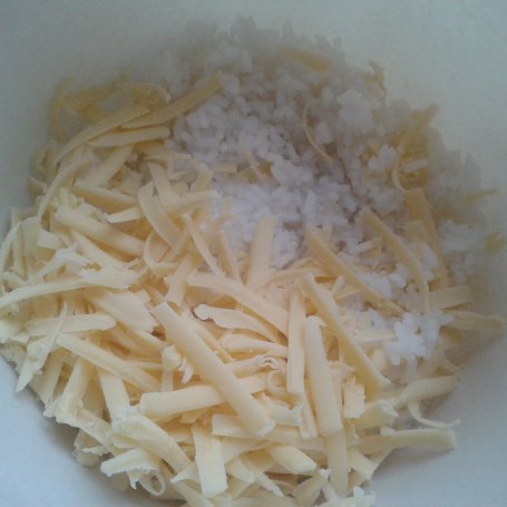 Krok 1 - Kulki ryżowe z serem foto