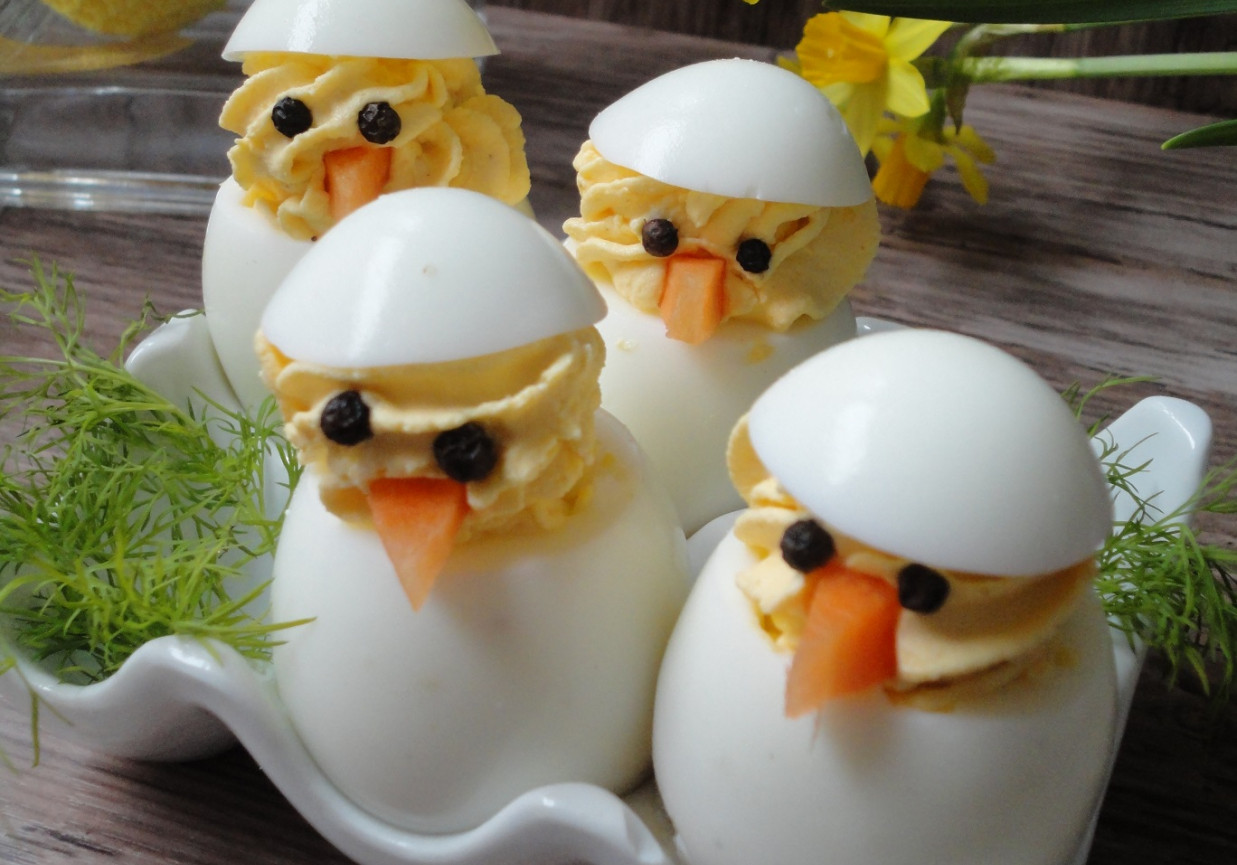 Kurczaczki - jajka faszerowane z curry foto