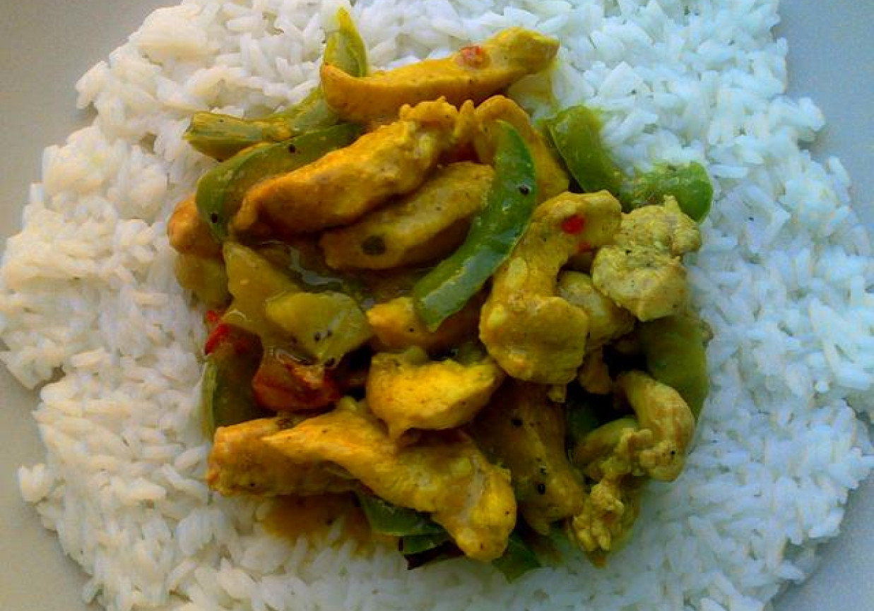 Kurczak curry z kiwi foto
