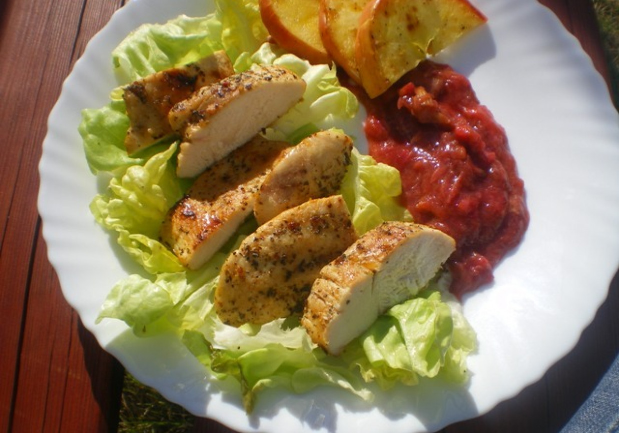 Kurczak grillowany z  rabarbarowym musem foto