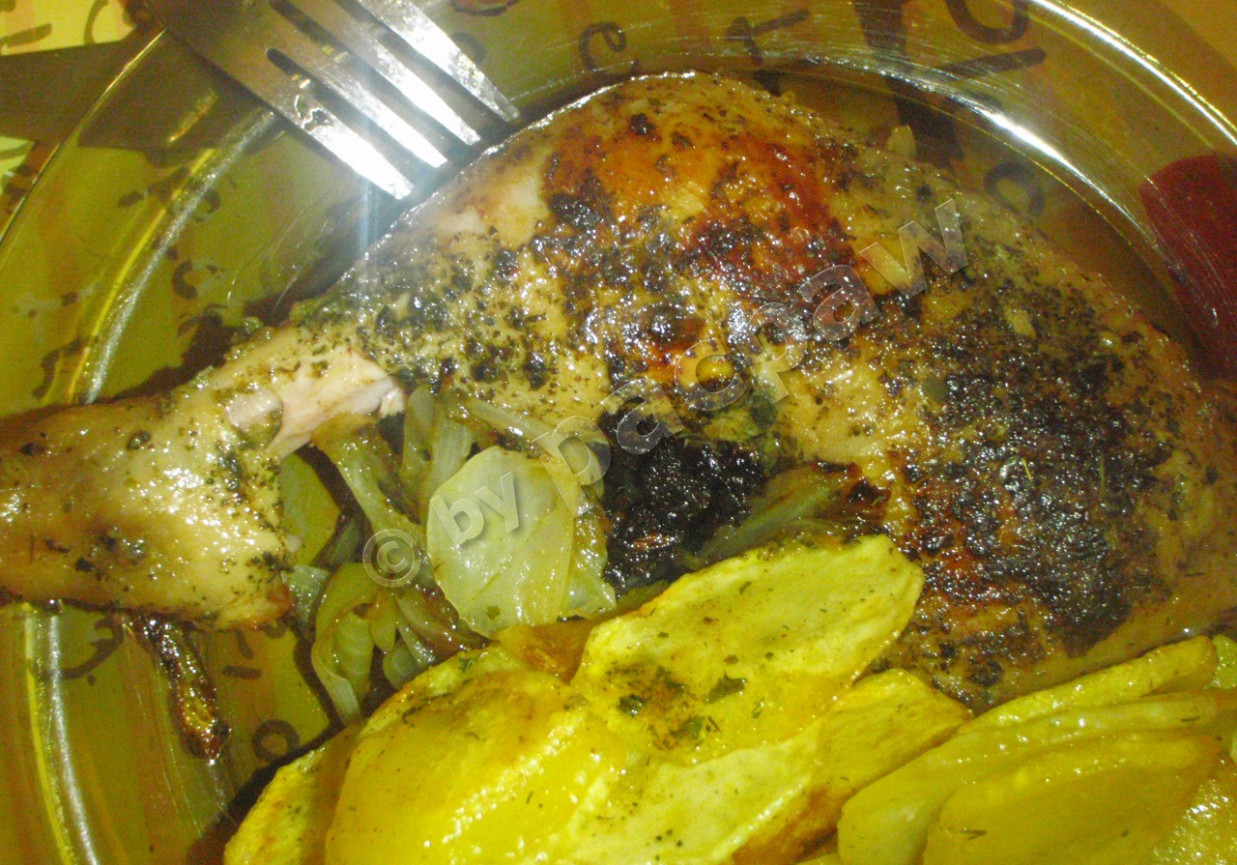 Kurczak majerankowy z suszoną cebulką foto