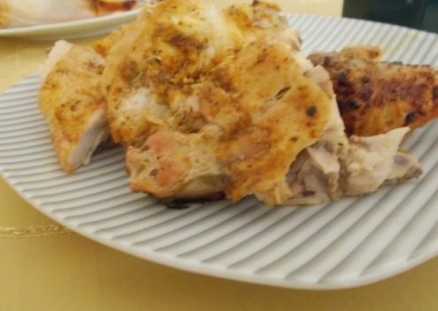 Fotografia przedstawiająca Kurczak pieczony na soli