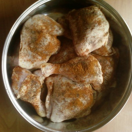 Krok 1 - kurczak pieczony z cebulą foto