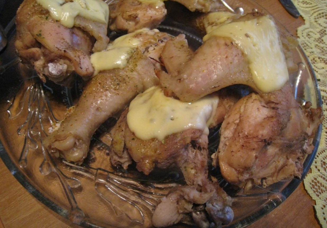 Kurczak pieczony z serem żółtym foto