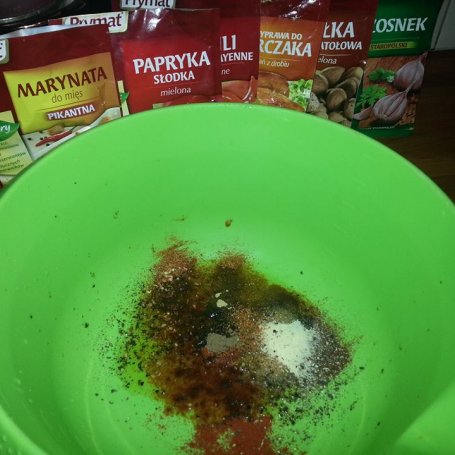 Krok 1 - Kurczak w chrupiącej i pikantnej panierce foto