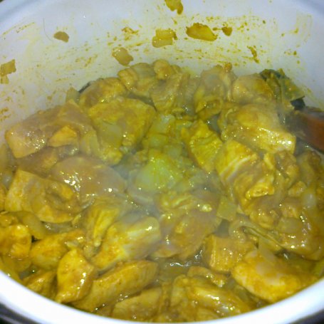 Krok 2 - kurczak w curry foto
