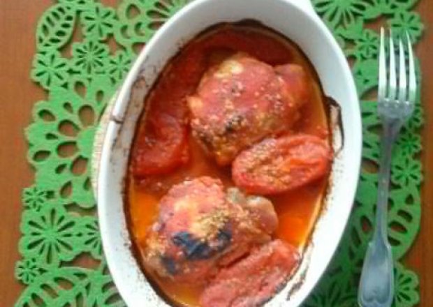 Fotografia przedstawiająca Kurczak w pomidorach