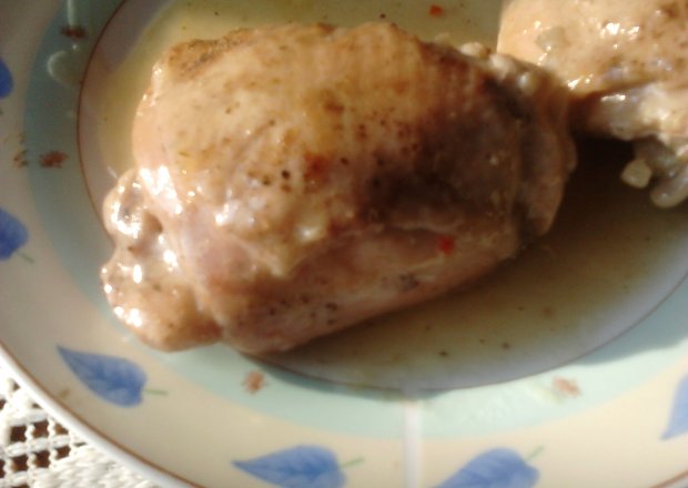 Fotografia przedstawiająca Kurczak w sosie bazyliowo-cytrynowym