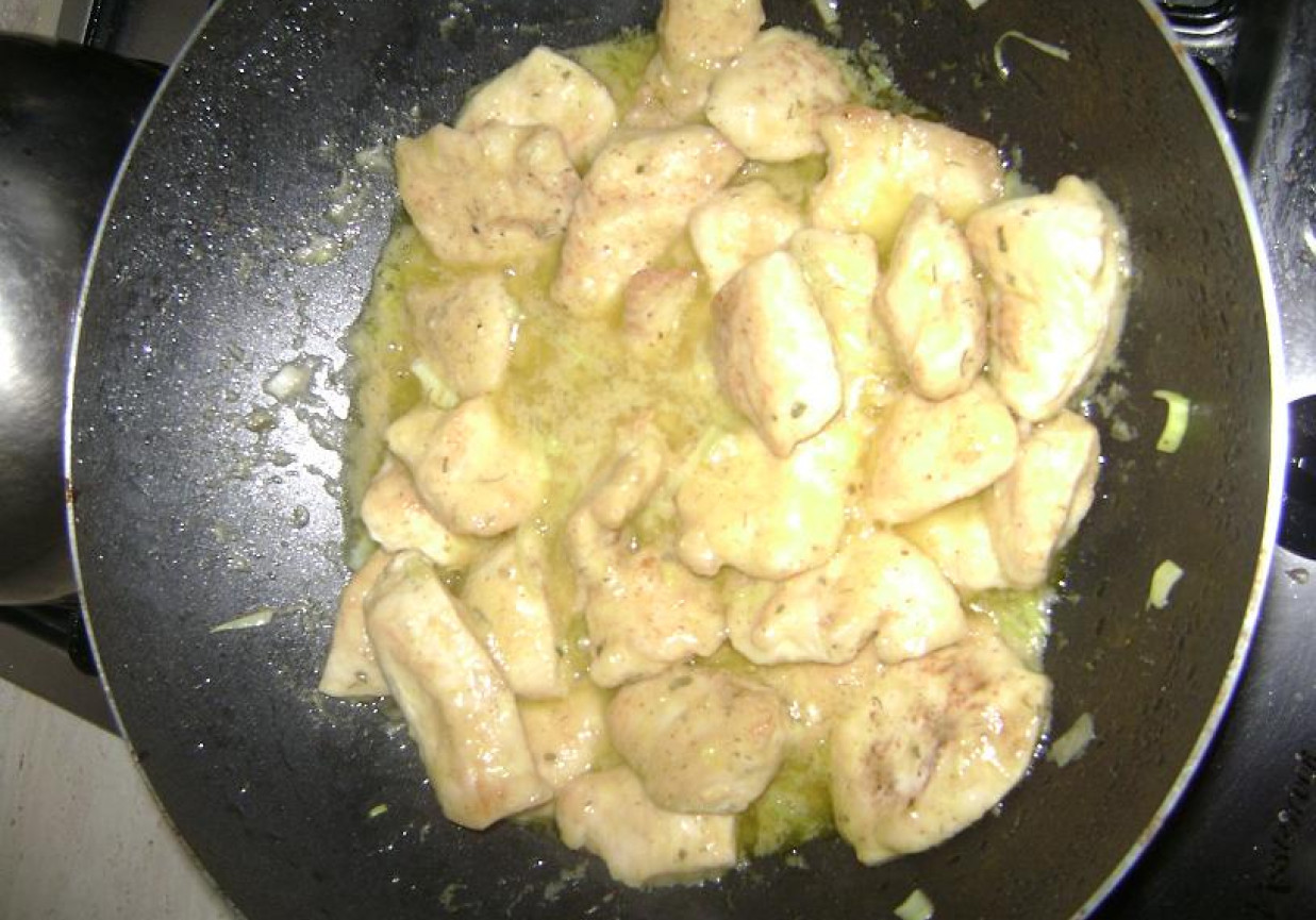 kurczak w sosie musztardowym foto