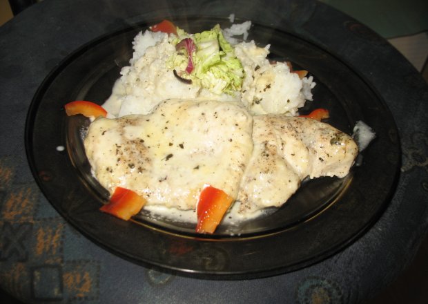Fotografia przedstawiająca Kurczak w sosie serowym