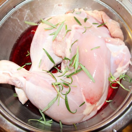 Krok 1 - Kurczak w winnej marynacie zapiekany z warzywami  foto