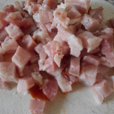 Krok 2 - Kurczak z boczkiem, cebulą i sosem teriyaki foto