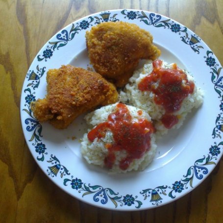 Krok 4 - Kurczak z ryżem i sosem pomidorowym foto