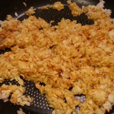 Krok 5 - Kurczak z ryżem w curry z warzywami foto