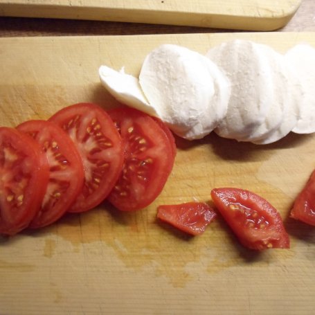 Krok 4 - Kurczak zapiekany mozarella i pomidorami foto