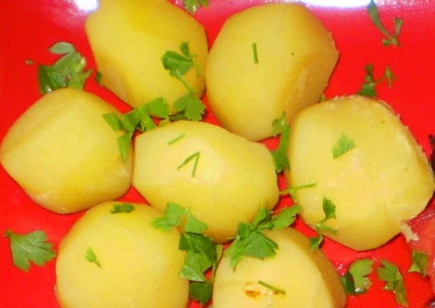 Fotografia przedstawiająca Kurkumowe ziemniaki :