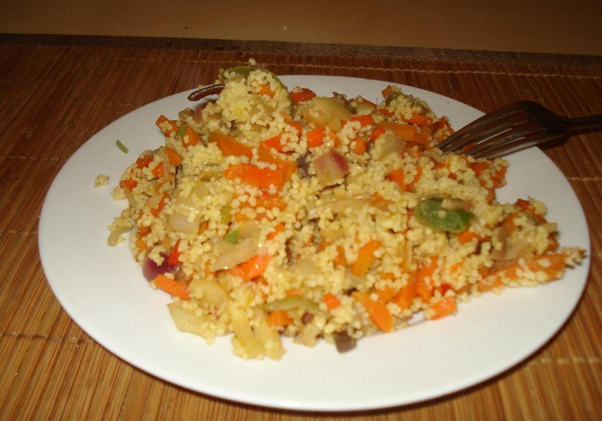 KUSKUS PO CHIŃSKU foto