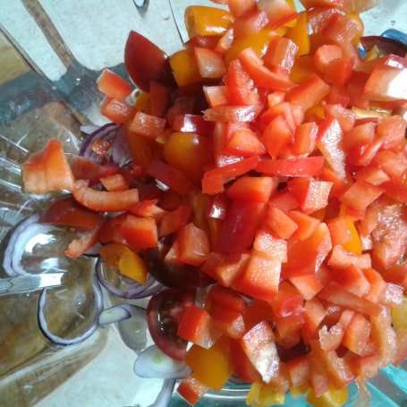 Krok 2 - Kuskus z pomidorową salsą foto