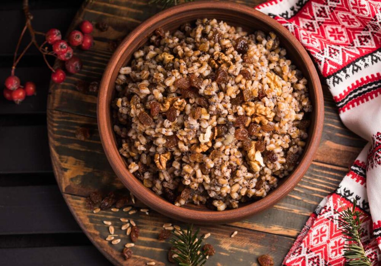 Kutia z pszenicą, makiem i bakaliami foto