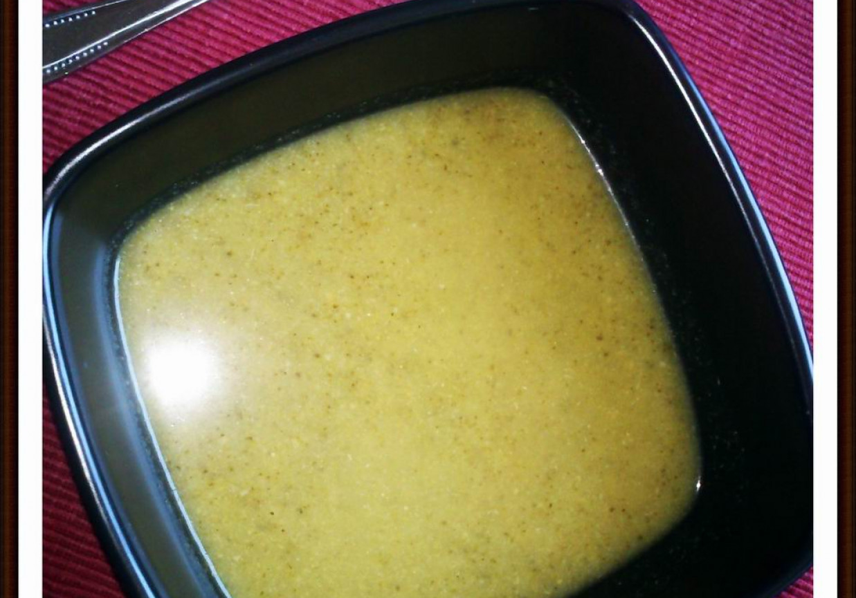 Kwaśna zupa-krem z brokułów foto