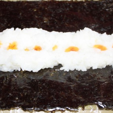 Krok 3 - Kwaszona śliwka - Sushi foto