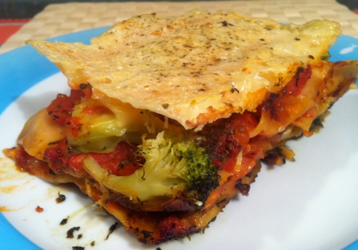 Lasagna z warzywami i boczkiem foto