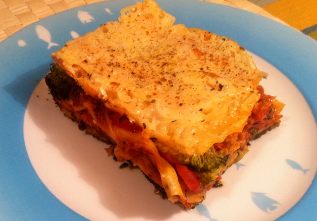 Lasagna z warzywami i boczkiem foto