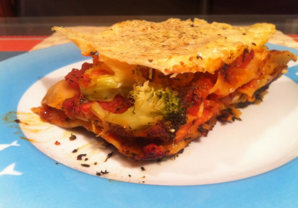 Lasagna z warzywami i boczkiem foto