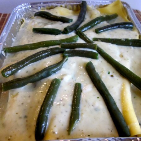 Krok 2 - Lasagne o smaku pesto z ziemniakami i fasolką szparagową foto