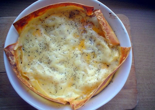 Fotografia przedstawiająca Lasagne w okrągłej formie