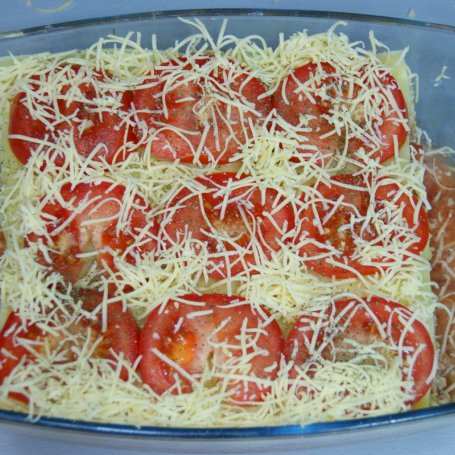 Krok 4 - Lasagne z mięsem mielonym i pomidorami. foto