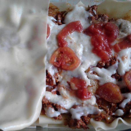 Krok 4 - Lasagne z mięsem mielonym i sosem beszamelowym foto