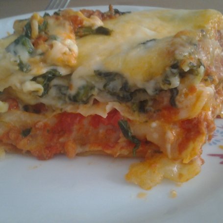Krok 4 - Lasagne z mięsem mielonym i szpinakiem. foto